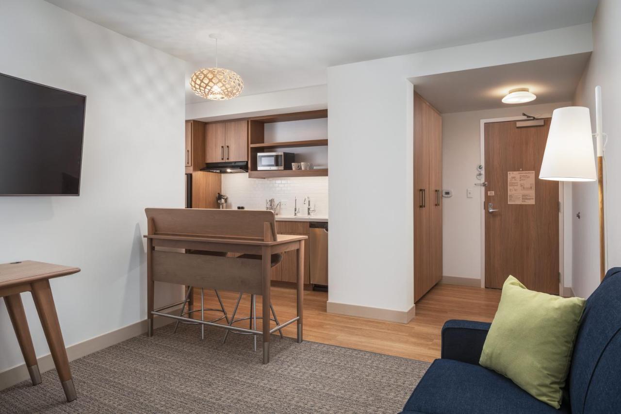 Element Denver Downtown East Екстериор снимка
