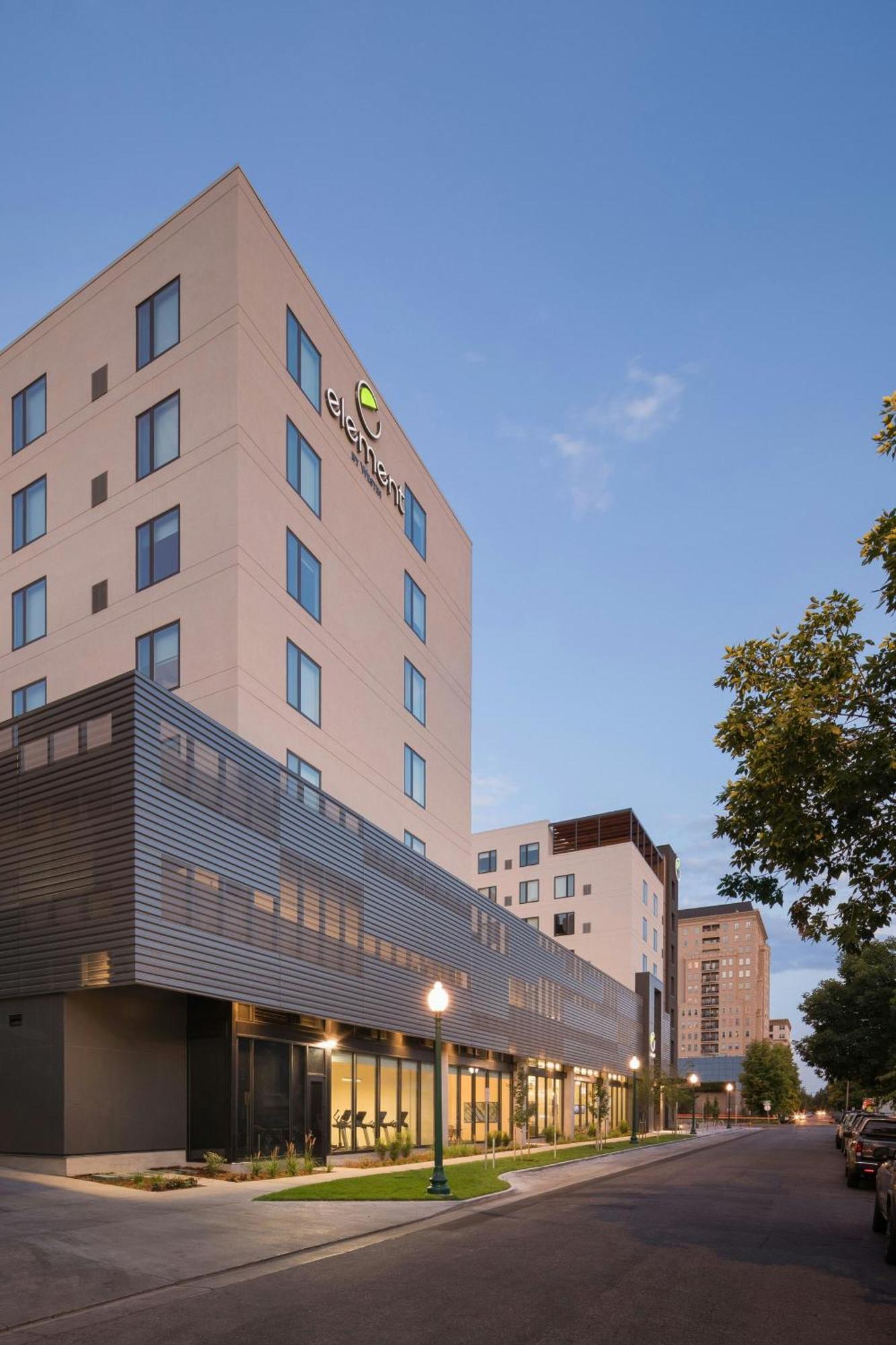Element Denver Downtown East Екстериор снимка