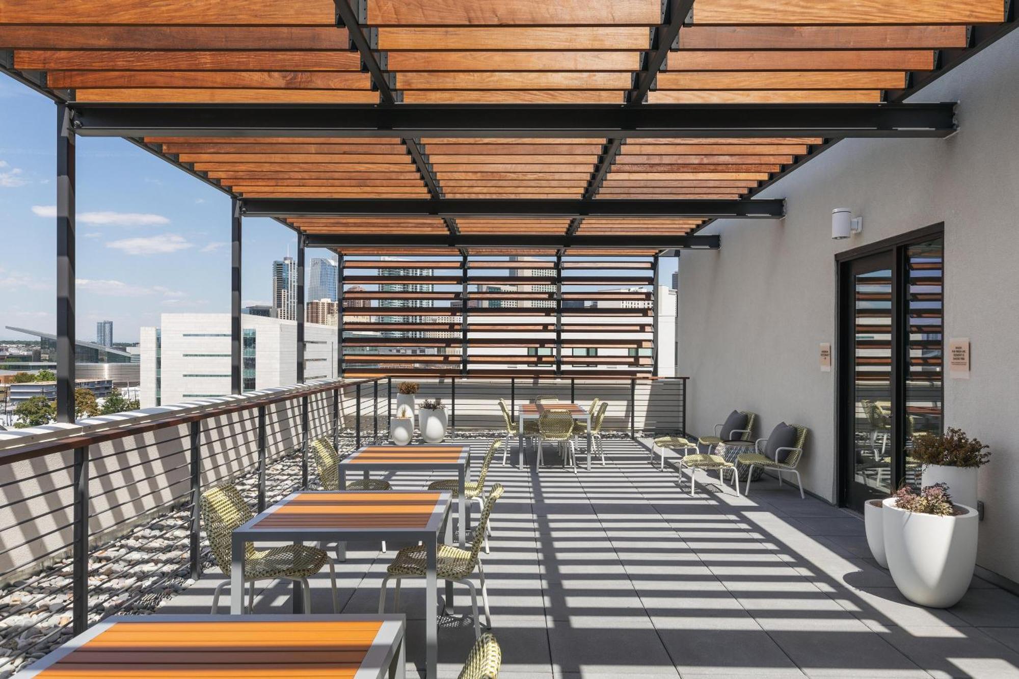 Element Denver Downtown East Екстериор снимка